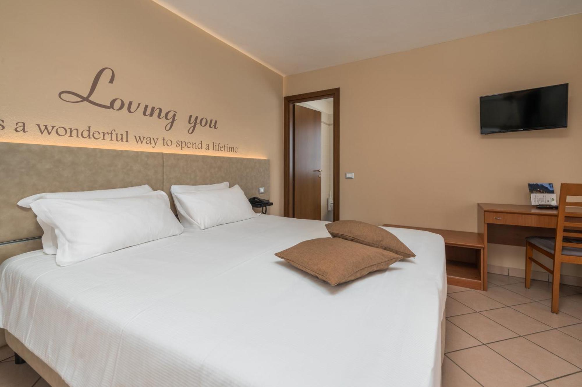 Hotel Oasi Verde Bienno المظهر الخارجي الصورة